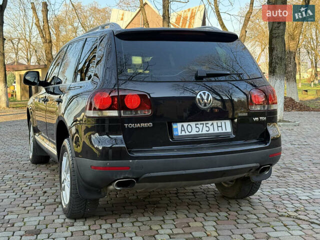 Черный Фольксваген Туарег, объемом двигателя 3 л и пробегом 314 тыс. км за 10500 $, фото 17 на Automoto.ua