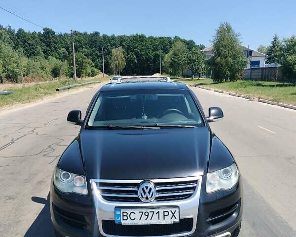 Черный Фольксваген Туарег, объемом двигателя 2.97 л и пробегом 344 тыс. км за 10950 $, фото 6 на Automoto.ua