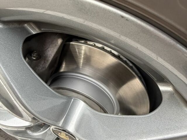 Черный Фольксваген Туарег, объемом двигателя 3 л и пробегом 263 тыс. км за 12500 $, фото 7 на Automoto.ua