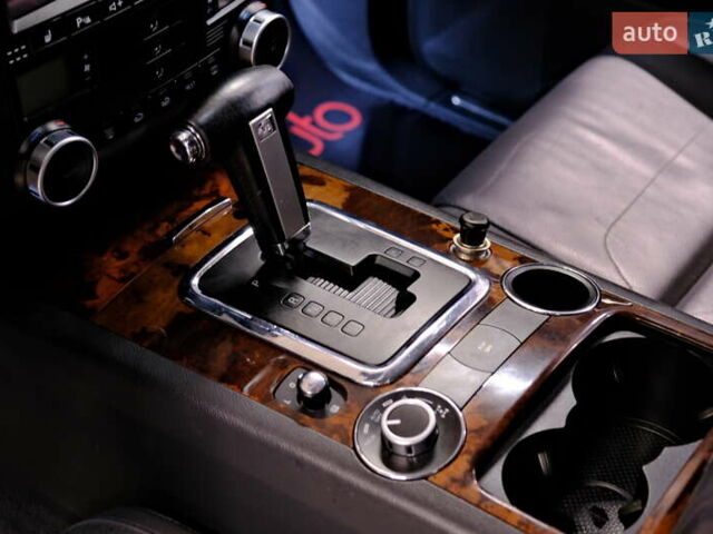 Черный Фольксваген Туарег, объемом двигателя 3.6 л и пробегом 182 тыс. км за 9900 $, фото 15 на Automoto.ua