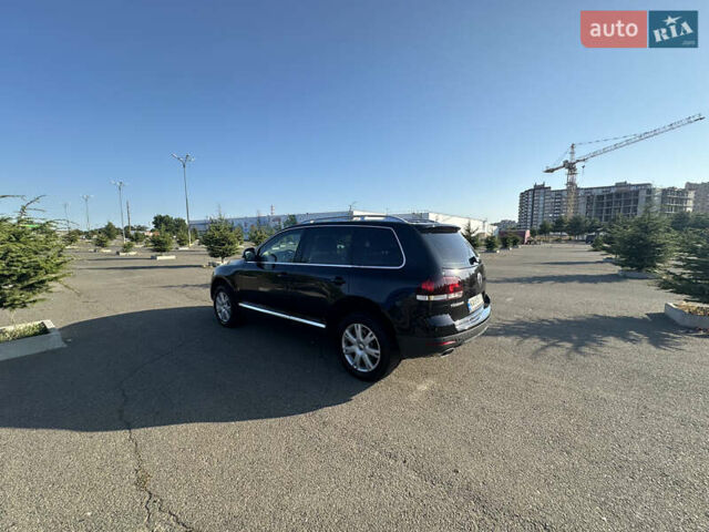 Черный Фольксваген Туарег, объемом двигателя 2.99 л и пробегом 342 тыс. км за 9122 $, фото 2 на Automoto.ua