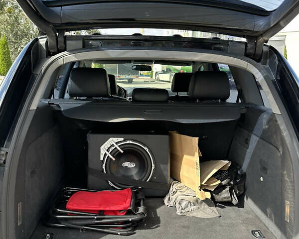 Черный Фольксваген Туарег, объемом двигателя 3 л и пробегом 289 тыс. км за 11800 $, фото 7 на Automoto.ua