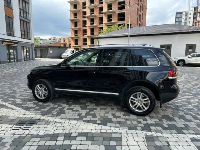 Черный Фольксваген Туарег, объемом двигателя 3 л и пробегом 267 тыс. км за 11000 $, фото 9 на Automoto.ua