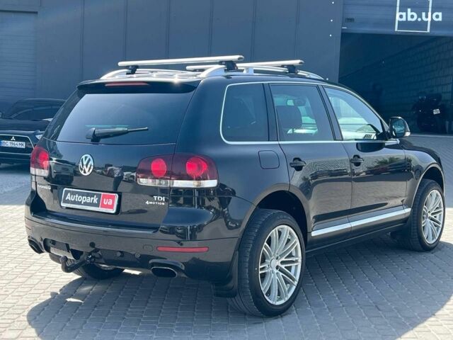 Черный Фольксваген Туарег, объемом двигателя 2.5 л и пробегом 336 тыс. км за 11990 $, фото 7 на Automoto.ua