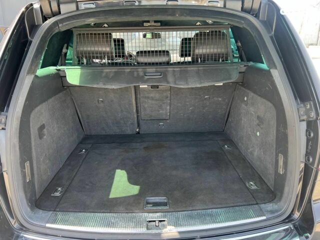 Черный Фольксваген Туарег, объемом двигателя 2.5 л и пробегом 336 тыс. км за 11990 $, фото 28 на Automoto.ua