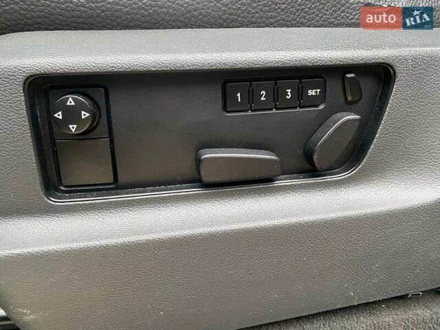 Черный Фольксваген Туарег, объемом двигателя 3 л и пробегом 360 тыс. км за 9800 $, фото 19 на Automoto.ua