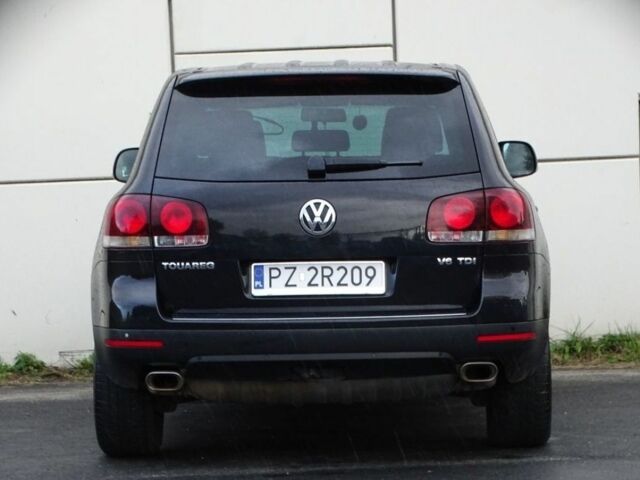 Черный Фольксваген Туарег, объемом двигателя 3 л и пробегом 260 тыс. км за 3915 $, фото 9 на Automoto.ua