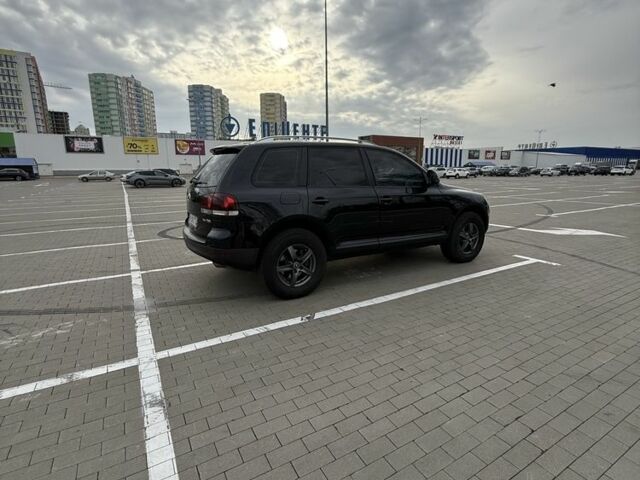 Черный Фольксваген Туарег, объемом двигателя 3 л и пробегом 263 тыс. км за 12500 $, фото 15 на Automoto.ua