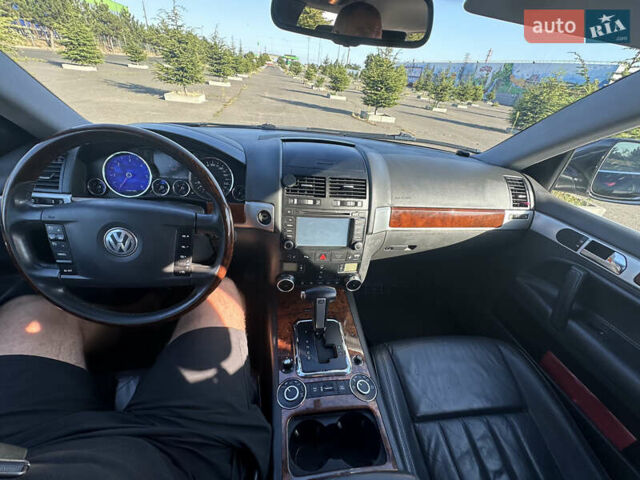 Черный Фольксваген Туарег, объемом двигателя 2.99 л и пробегом 342 тыс. км за 9122 $, фото 11 на Automoto.ua