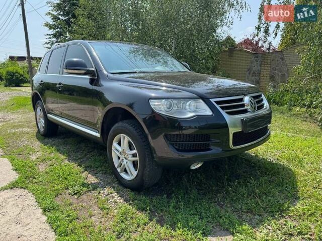 Чорний Фольксваген Туарег, об'ємом двигуна 2.97 л та пробігом 110 тис. км за 12900 $, фото 1 на Automoto.ua