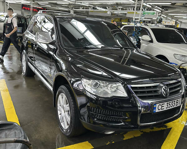 Чорний Фольксваген Туарег, об'ємом двигуна 2.97 л та пробігом 315 тис. км за 10700 $, фото 3 на Automoto.ua