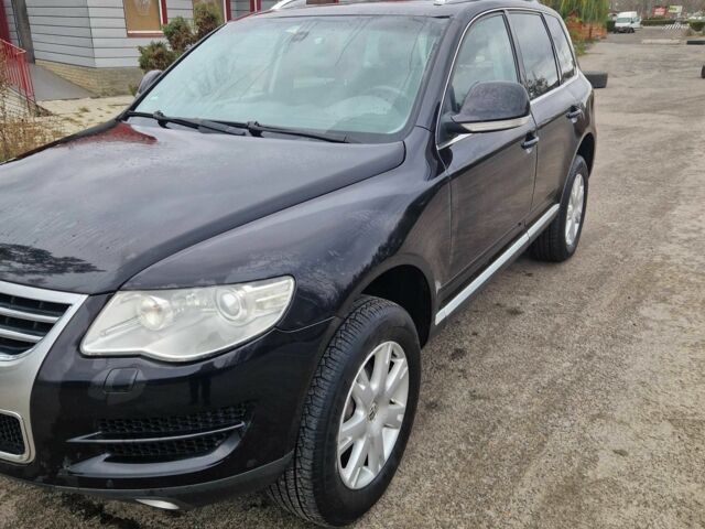 Чорний Фольксваген Туарег, об'ємом двигуна 3 л та пробігом 500 тис. км за 7000 $, фото 4 на Automoto.ua