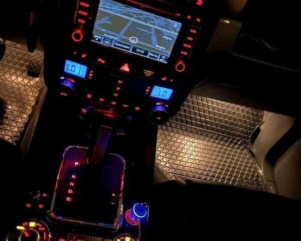 Черный Фольксваген Туарег, объемом двигателя 2.97 л и пробегом 214 тыс. км за 13500 $, фото 5 на Automoto.ua