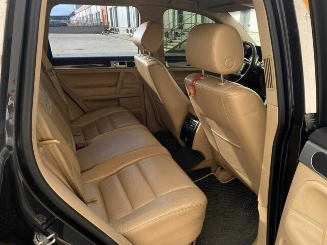 Чорний Фольксваген Туарег, об'ємом двигуна 2.5 л та пробігом 296 тис. км за 10290 $, фото 11 на Automoto.ua