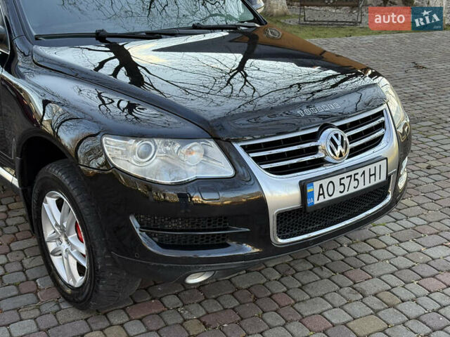 Черный Фольксваген Туарег, объемом двигателя 3 л и пробегом 314 тыс. км за 10500 $, фото 15 на Automoto.ua