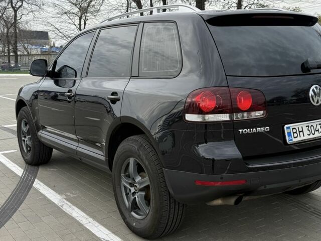 Черный Фольксваген Туарег, объемом двигателя 3 л и пробегом 263 тыс. км за 12500 $, фото 11 на Automoto.ua