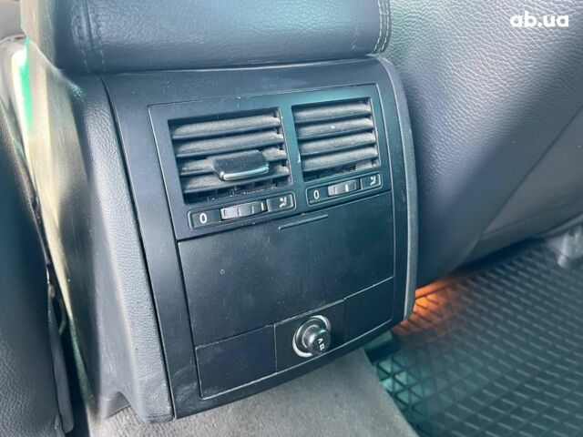 Черный Фольксваген Туарег, объемом двигателя 2.5 л и пробегом 336 тыс. км за 11990 $, фото 25 на Automoto.ua