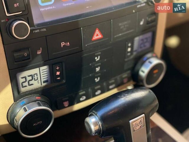 Черный Фольксваген Туарег, объемом двигателя 2.46 л и пробегом 296 тыс. км за 10290 $, фото 29 на Automoto.ua