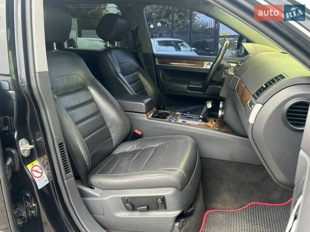 Черный Фольксваген Туарег, объемом двигателя 3.6 л и пробегом 218 тыс. км за 9790 $, фото 11 на Automoto.ua