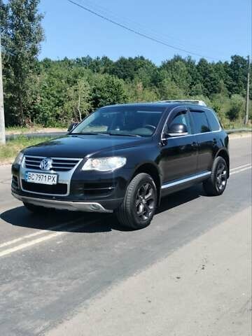 Черный Фольксваген Туарег, объемом двигателя 2.97 л и пробегом 344 тыс. км за 10950 $, фото 22 на Automoto.ua