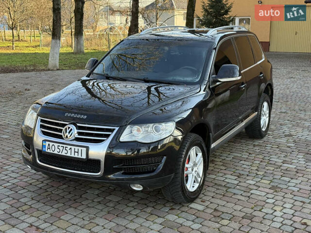 Черный Фольксваген Туарег, объемом двигателя 3 л и пробегом 314 тыс. км за 10500 $, фото 10 на Automoto.ua