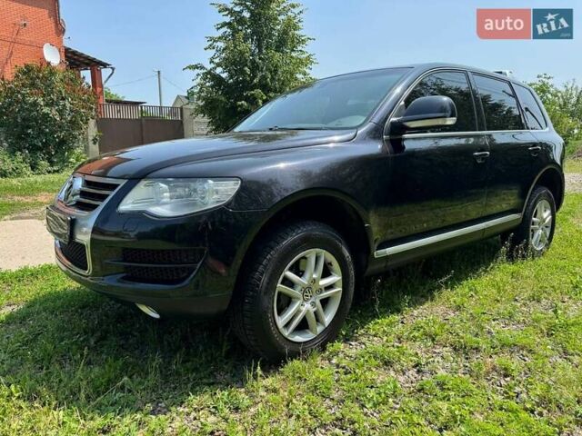 Чорний Фольксваген Туарег, об'ємом двигуна 2.97 л та пробігом 110 тис. км за 12900 $, фото 7 на Automoto.ua