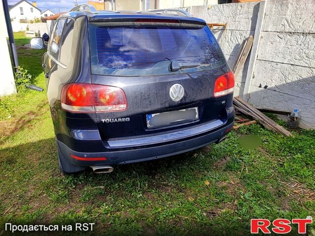 Черный Фольксваген Туарег, объемом двигателя 3.6 л и пробегом 280 тыс. км за 8000 $, фото 2 на Automoto.ua