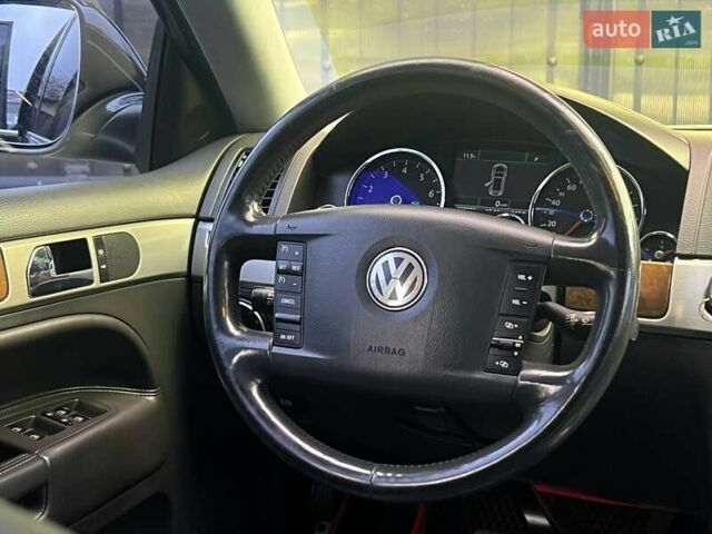 Черный Фольксваген Туарег, объемом двигателя 3.6 л и пробегом 218 тыс. км за 9790 $, фото 12 на Automoto.ua