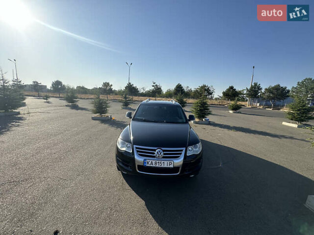 Черный Фольксваген Туарег, объемом двигателя 2.99 л и пробегом 342 тыс. км за 9122 $, фото 6 на Automoto.ua