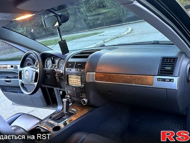 Фольксваген Туарег 2008 в Желтых Водах на Automoto.ua Черный Фольксваген Туарег, объемом двигателя 3 л и пробегом 221 тыс. км за 9800 $, фото 9 на Automoto.ua