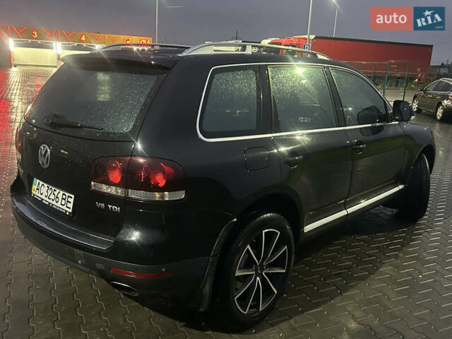 Черный Фольксваген Туарег, объемом двигателя 2.97 л и пробегом 159 тыс. км за 13800 $, фото 6 на Automoto.ua