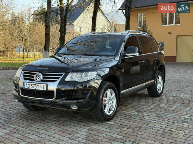 Черный Фольксваген Туарег, объемом двигателя 3 л и пробегом 314 тыс. км за 10500 $, фото 8 на Automoto.ua