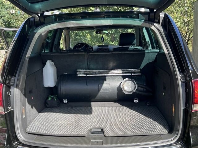 Черный Фольксваген Туарег, объемом двигателя 3.6 л и пробегом 242 тыс. км за 9500 $, фото 3 на Automoto.ua