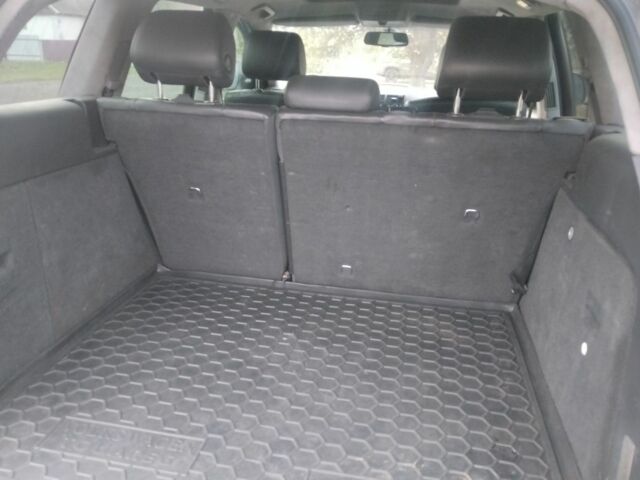 Черный Фольксваген Туарег, объемом двигателя 3 л и пробегом 300 тыс. км за 9300 $, фото 12 на Automoto.ua