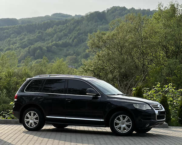 Черный Фольксваген Туарег, объемом двигателя 2.97 л и пробегом 305 тыс. км за 10800 $, фото 4 на Automoto.ua