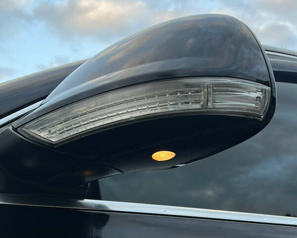 Черный Фольксваген Туарег, объемом двигателя 3 л и пробегом 235 тыс. км за 13500 $, фото 5 на Automoto.ua