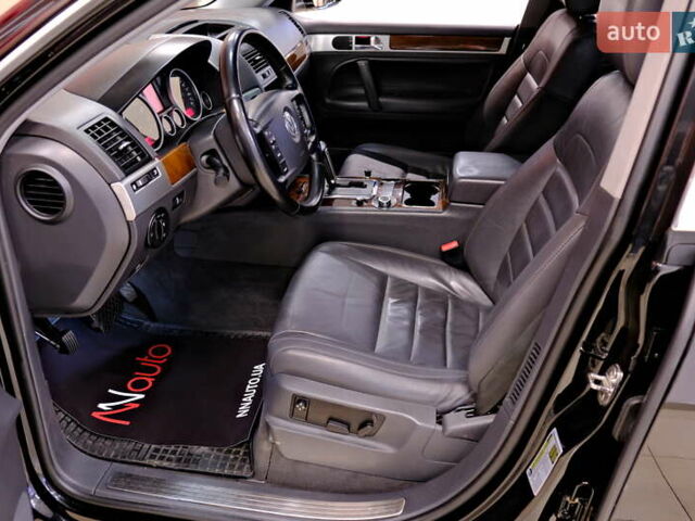 Черный Фольксваген Туарег, объемом двигателя 3.6 л и пробегом 182 тыс. км за 9900 $, фото 27 на Automoto.ua