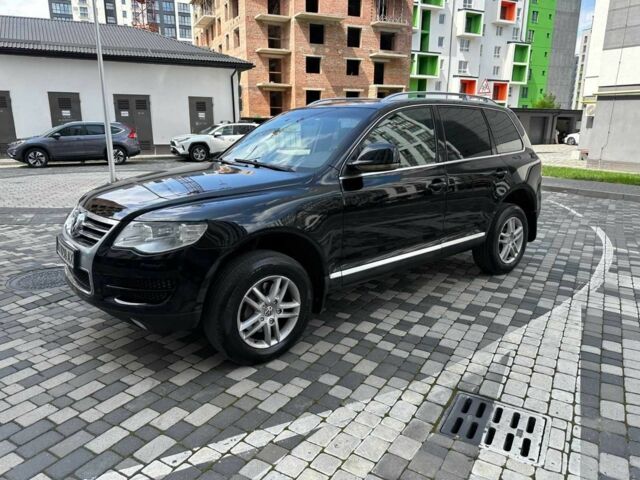 Черный Фольксваген Туарег, объемом двигателя 3 л и пробегом 267 тыс. км за 11000 $, фото 7 на Automoto.ua