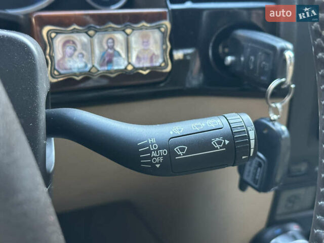 Черный Фольксваген Туарег, объемом двигателя 2.97 л и пробегом 240 тыс. км за 12200 $, фото 66 на Automoto.ua