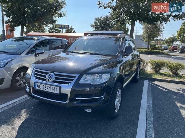 Черный Фольксваген Туарег, объемом двигателя 2.97 л и пробегом 214 тыс. км за 13500 $, фото 8 на Automoto.ua