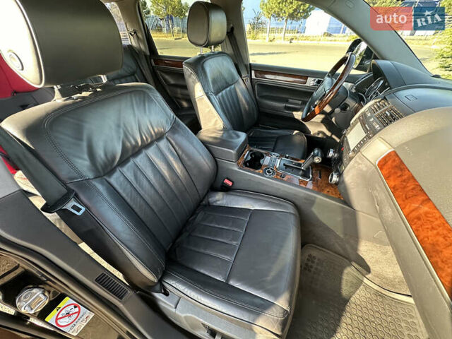 Черный Фольксваген Туарег, объемом двигателя 2.99 л и пробегом 342 тыс. км за 9122 $, фото 10 на Automoto.ua