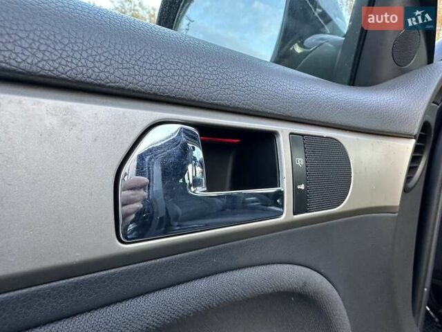 Чорний Фольксваген Туарег, об'ємом двигуна 3 л та пробігом 340 тис. км за 10900 $, фото 30 на Automoto.ua