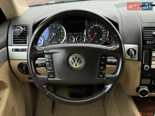 Черный Фольксваген Туарег, объемом двигателя 3.6 л и пробегом 280 тыс. км за 10750 $, фото 23 на Automoto.ua