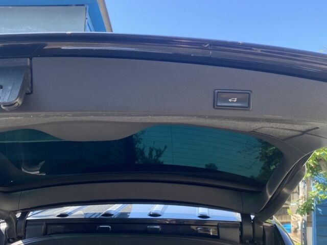 Черный Фольксваген Туарег, объемом двигателя 3 л и пробегом 290 тыс. км за 13350 $, фото 12 на Automoto.ua