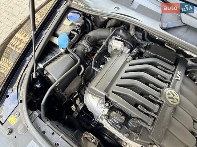 Черный Фольксваген Туарег, объемом двигателя 3.6 л и пробегом 184 тыс. км за 12999 $, фото 96 на Automoto.ua