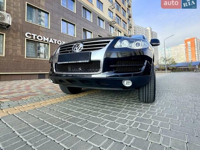 Черный Фольксваген Туарег, объемом двигателя 3.6 л и пробегом 184 тыс. км за 12999 $, фото 52 на Automoto.ua