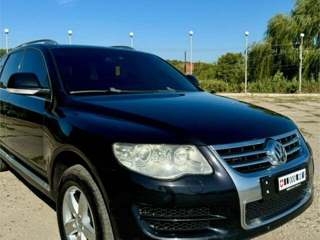 Фольксваген Туарег 2009 в Ровно на Automoto.ua Черный Фольксваген Туарег, объемом двигателя 3 л и пробегом 254 тыс. км за 6800 $, фото 23 на Automoto.ua