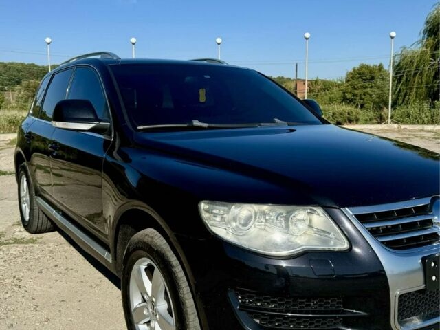 Фольксваген Туарег 2009 в Ровно на Automoto.ua Черный Фольксваген Туарег, объемом двигателя 3 л и пробегом 254 тыс. км за 6800 $, фото 22 на Automoto.ua