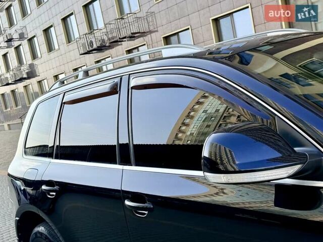 Черный Фольксваген Туарег, объемом двигателя 3.6 л и пробегом 184 тыс. км за 12999 $, фото 7 на Automoto.ua