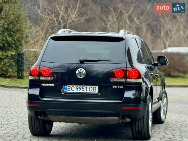 Черный Фольксваген Туарег, объемом двигателя 3 л и пробегом 280 тыс. км за 11700 $, фото 17 на Automoto.ua